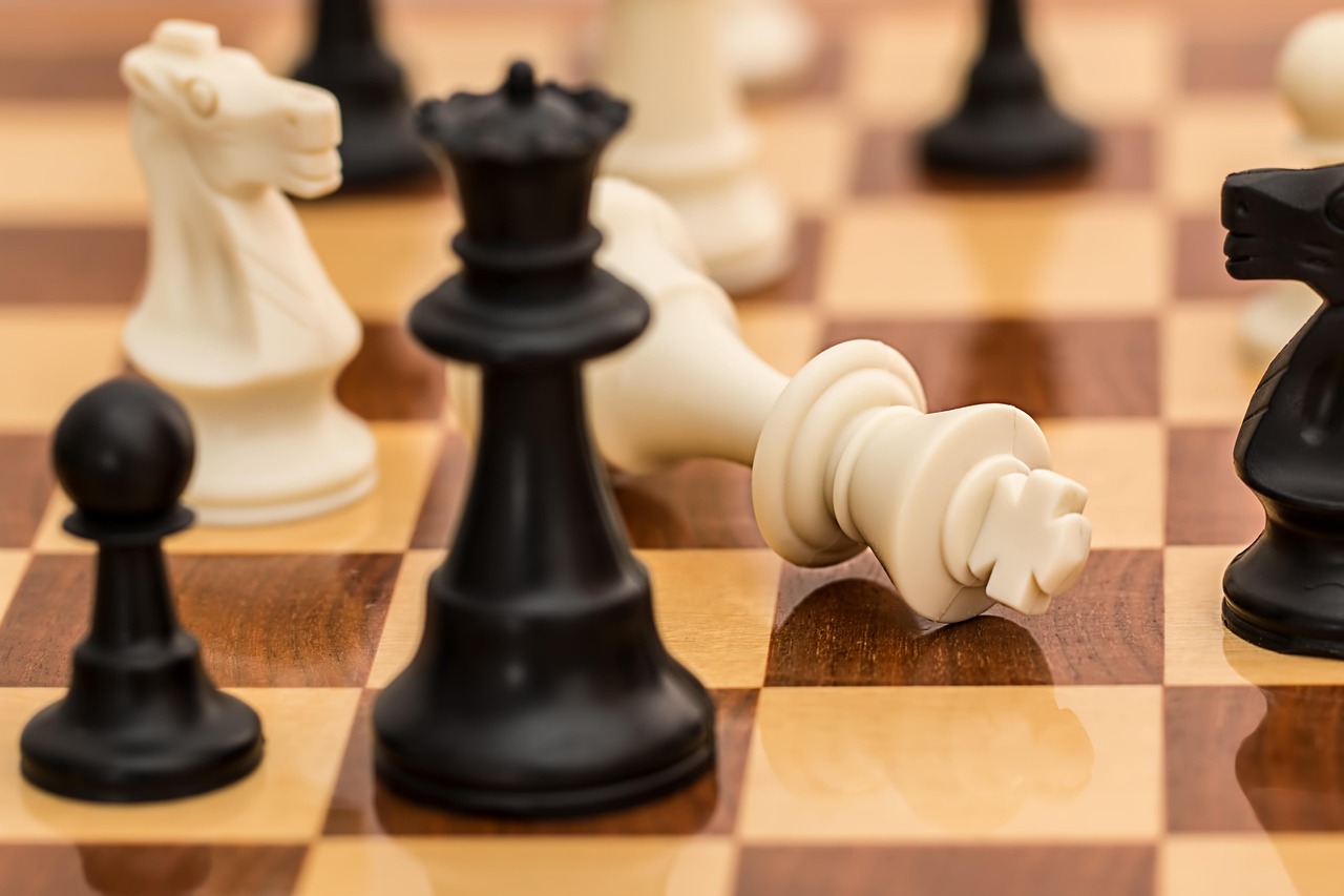 entdecken sie die spannende welt der brettspiele! von strategiespielen bis hin zu familienklassikern â finden sie die perfekten spiele fĂŒr gesellige abende und unvergessliche stunden mit freunden und familie.